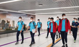 Hình ảnh đầu tiên của ĐT Việt Nam khi đặt chân tới Australia 