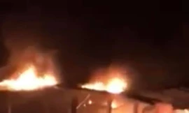 Cháy lớn trong đêm ở chợ Vân (Nghệ An)