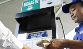 Xăng lên giá, vé xe khách sẽ tăng 7 - 10%