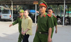 Giám đốc chi 1,3 tỷ đồng mua sự yên ổn?