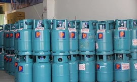Giá gas giảm 24.000 đồng/bình 12kg từ ngày 1/12.