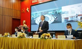 Ông Đặng Ngọc Hòa, Chủ tịch Hội đồng quản trị Vietnam Airlines phát biểu tại đại hội.