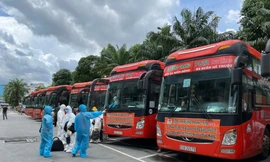 Đề xuất "chuyến xe 0 đồng" đưa người dân từ TP.HCM về các tỉnh và ngược lại.