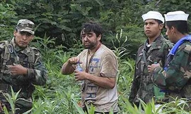 Lạc trong rừng Amzon, ăn côn trùng để sống