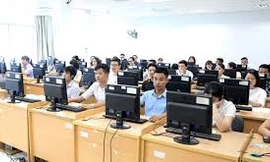 Sở Nội vụ Hà Tĩnh lý giải việc tuyển dụng sai, hơn 500 công viên chức phải thi lại