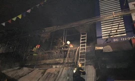 Hai ông cháu tử vong trong cửa hàng bốc cháy lúc rạng sáng