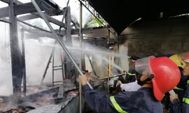 ‘Bà hỏa’ thiêu rụi nhà thờ họ 12 đời ở Nghệ An