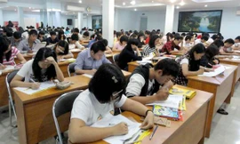 Sai phạm trong tuyển dụng, hàng trăm cán bộ ở Hà Tĩnh phải thi lại công chức