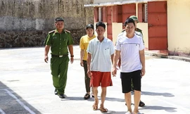 Phá đường dây đánh bạc 5 tỷ đồng bằng hình thức ghi lô đề