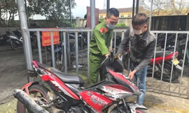 Đôi nam nữ tông cụ bà tử vong rồi bỏ chạy