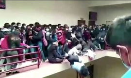Thảm kịch khiến nhiều sinh viên Bolivia rơi xuống từ tầng 4 bị tử vong