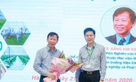 Sinh viên tìm hiều về “Nền nông nghiệp Việt Nam hiện tại và tương lai”