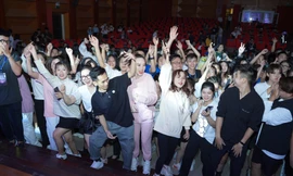 Câu chuyện âm nhạc đầy sắc màu của tân sinh viên trường Đoàn