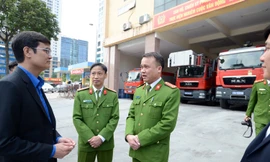 Lãnh đạo T.Ư Đoàn chúc Tết cán bộ, chiến sĩ phòng cháy chữa cháy