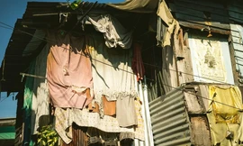 Du khách hào hứng trải nghiệm "biệt thự khu ổ chuột" giá 14 nghìn đồng tại Bangkok