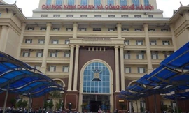  130 thí sinh trúng tuyển ĐH Kinh doanh và Công nghệ Hà Nội bị trả lại hồ sơ