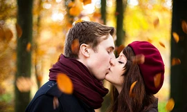 Olga Berggoltz: 'Có một mùa trong ánh sáng diệu kỳ'