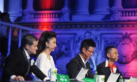 Ngao ngán với giám khảo Bước Nhảy Hoàn Vũ