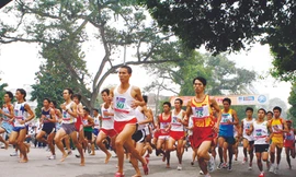 Thầy trò Khánh Đoan mơ lần thứ 9 lịch sử