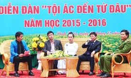 Diễn đàn 'Tội ác đến từ đâu' được tổ chức tại trường PTTH Bình Xuyên mang đến rất nhiều thông điệp nhân văn.