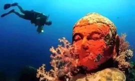 Kinh ngạc với ngôi đền bí ẩn dưới đáy biển