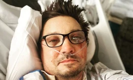 Cập nhật về tai nạn của Jeremy Renner: Phục hồi tích cực, "hội anh em Avengers" động viên