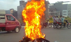 Xe cháy và những câu hỏi