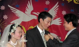 Đám cưới... 870.000 đồng!