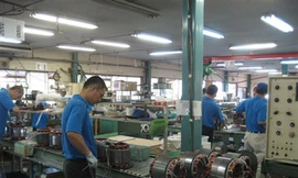 Lao động sang Angola: Rủi ro nhưng vẫn liều