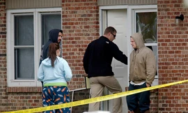 Hiện trường vụ xả súng ở Illinois, Mỹ