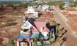 Biệt thự mọc trên đất nông nghiệp tại dự án của Cty Nam Sơn, phường Tân Lợi, TP Buôn Ma Thuột
