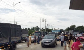 Dân vây trạm BOT của công ty Cico 501 ngày 2/7 vừa qua