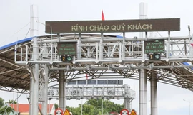 Trạm thu giá BOT Quang Đức tại thị xã Buôn Hồ