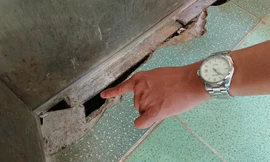 Thang máy bệnh viện đa khoa tỉnh Đắk Nông bị hư hỏng