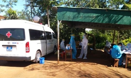 Khám sàng lọc ở xã Đắk Wer, huyện Đắk R'lấp