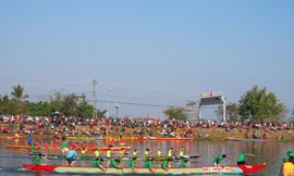 Giải đua thuyền tại huyện Krông Ana