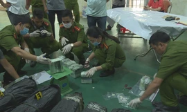 Mới nhất vụ Công an Đắk Lắk bắt nóng 2 kẻ vận chuyển 200 kg ma túy đá