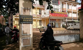 Nơi làm việc của bà Hạnh