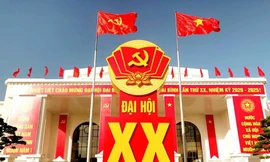 Thái Bình tưng bừng cờ hoa, biểu ngữ đón chào Đại hội Đảng bộ tỉnh lần thứ XX, nhiệm kỳ 2020-2025- Ảnh: Hoàng Long