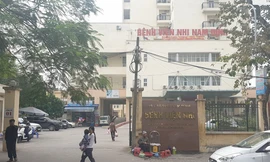 Bệnh viện Nhi Nam định, nơi hàng loạt điều dưỡng bị khởi tố, bắt giam vì "ăn bớt thuốc" - Ảnh: Hoàng Long