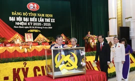 Bna Chấp hành Đảng bộ tỉnh Nam Định khoá XX bầu Ban Thường vụ và các chức danh Bí thư, Phó Bí thư Tỉnh uỷ - Ảnh: Hoàng Long