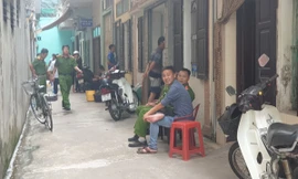 Công an Nam Định điều tra hiện trường vụ cháy - Ảnh: Hoàng Long