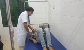 Một bệnh nhân mắc sốt xuất huyết ở tỉnh ngoài được phát hiện và điều trị tại Nam Định - Ảnh: Hoàng Long