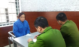 Tang vật mỹ chính giả thu bị công an bắt giữ - Ảnh: Hoàng Long