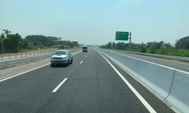 Hội đồng nghiệm thu cấp nhà nước chấp thuận dự án cao tốc Bắc Giang- Lạng Sơn hoàn thành .Ảnh: Yên Sơn 