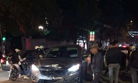 Vụ va chạm kinh hoàng làm xe mô tô nát vụn *ảnh: TL