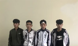 Bốn đối tượng gây án tại cơ quan công an Lộc Bình .Ảnh: TL