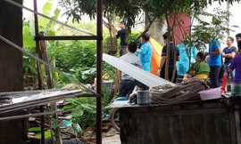 Lực lượng chức năng Lạng Sơn khám nghiệm hiện trường nơi xảy ra sự việc *ảnh: Hải Sơn