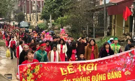 Rộn ràng Lễ hội chợ truyền thống Đồng Đăng *ảnh: Duy Chiến