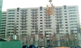 Rầm rộ bán suất tái định cư